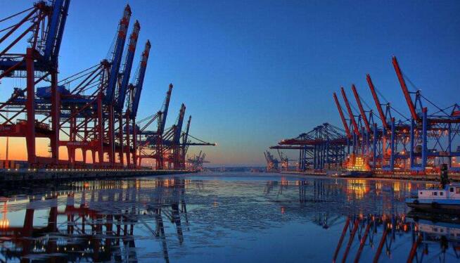 上半年我國主要港口預(yù)計完成貨物吞吐量64.2億噸，同比增長3.7%