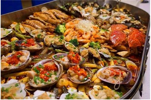 隨著人們需求量不斷地增加，海鮮行業(yè)未來發(fā)展?jié)摿薮?