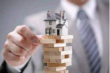 對(duì)于新開(kāi)工的棚改項(xiàng)目，不得以政府購(gòu)買服務(wù)的名義變相舉債或?qū)嵤┙ㄔO(shè)工程