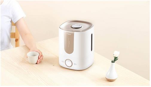 我國加濕器行業(yè)產(chǎn)品研發(fā)向高端化、品質(zhì)化、多功能化方向發(fā)展?