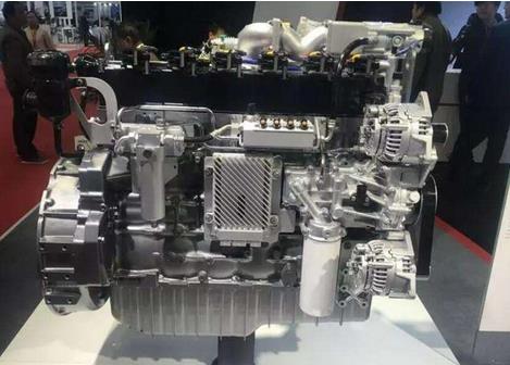 內(nèi)燃機(jī)作為移動動力，仍將占有主要支配地位，大功率、低排放是其發(fā)展方向?