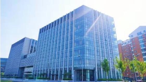 北京寫字樓市場租賃成交出現(xiàn)小幅下滑，目前出售面積高于出租面積