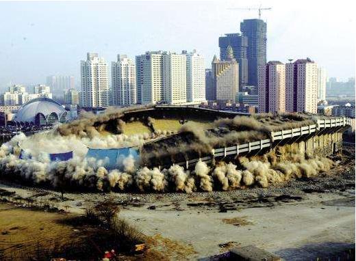 未來高性能、高安全性、高可靠、低污染是民爆行業(yè)主要的發(fā)展方向