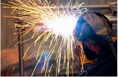 焊接材料行業(yè)發(fā)展總體趨勢為高端化、綠色化、科學(xué)化發(fā)展