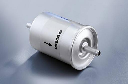 隨著最近幾年我國汽車工業(yè)的快速發(fā)展，為我國車用濾清器提供了廣闊的市場空間