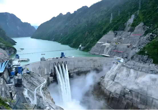 作為清潔能源行業(yè)，?水電站行業(yè)將繼續(xù)增長